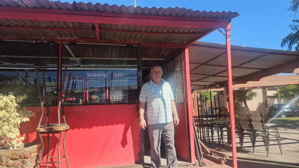 Saquearon por segunda vez un tradicional local gastronómico en el barrio La Viñita