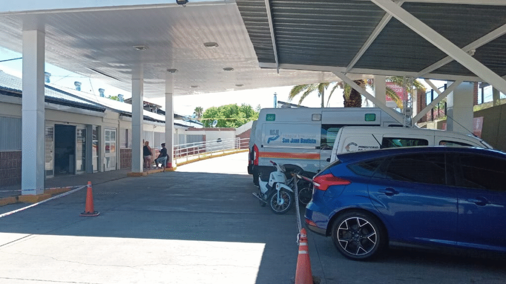 Tres jóvenes resultaron heridos tras un choque entre motocicletas