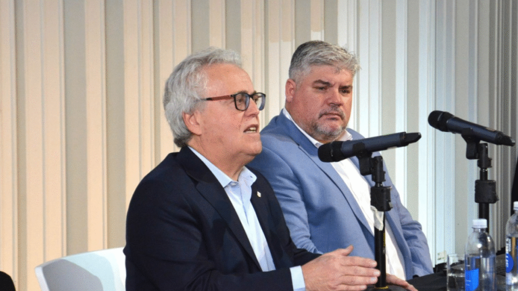 Revelan que el superintendente de Servicios de Salud tendría empresas offshore en Panamá