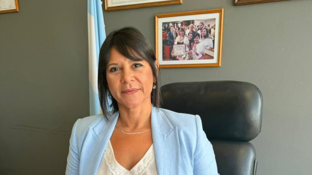 “La educación no puede ser un experimento del Gobierno”: Herrera cuestionó la unificación de Educación y Trabajo “La educación no puede ser un experimento del Gobierno”: Herrera cuestionó la unificación de Educación y Trabajo