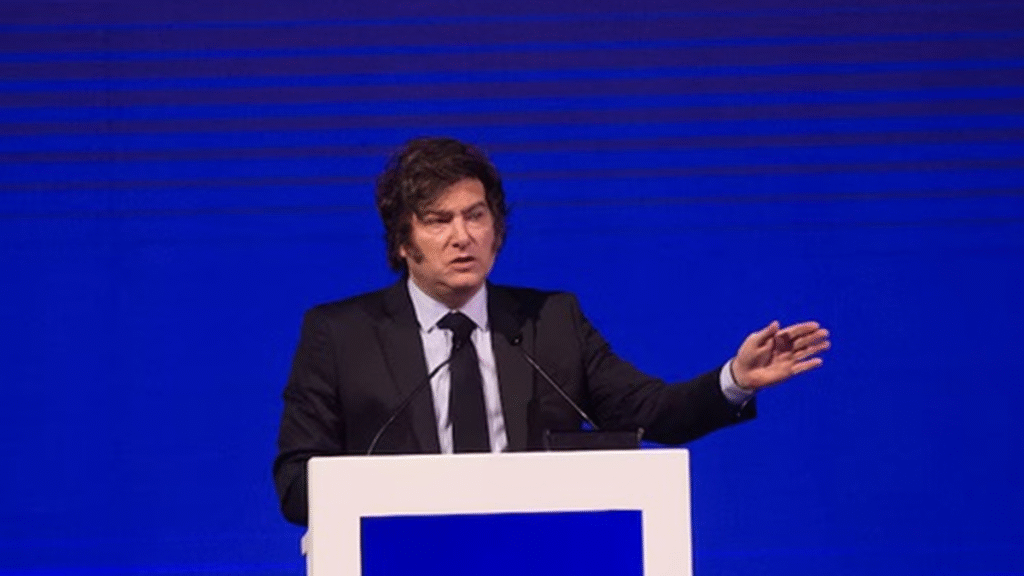 Fuerte caída de la imagen de Javier Milei quedando detrás de dirigentes opositores