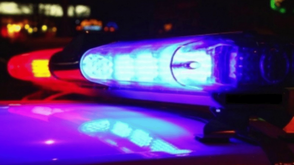 Sospechado de acosar a adolescente, arrestado