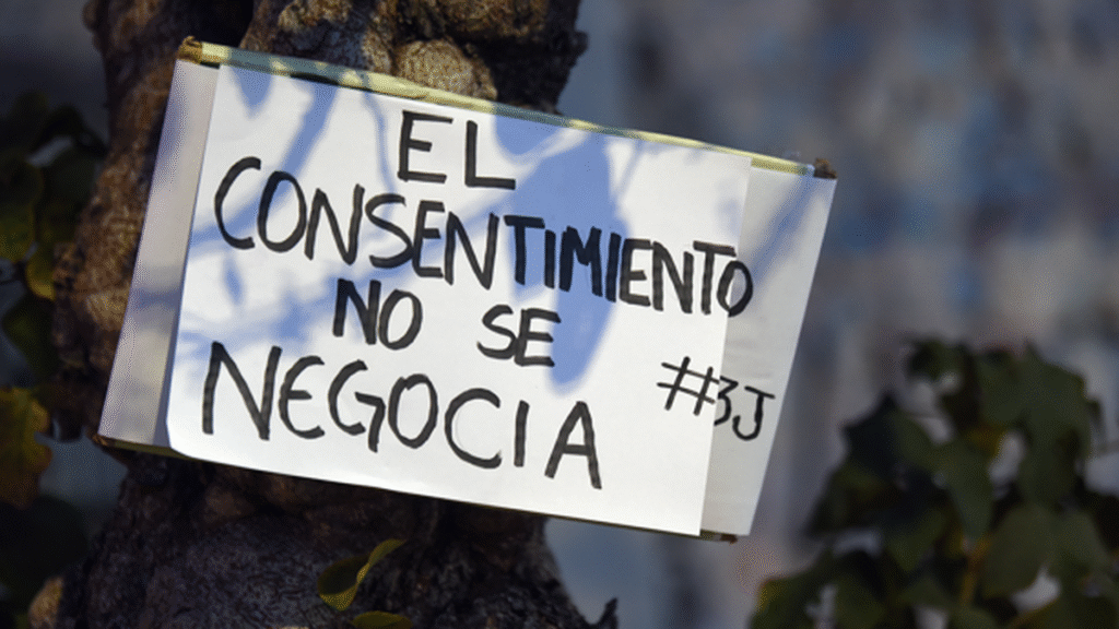 Adolescente de 15 años es investigado por ultrajar a una compañera de 13