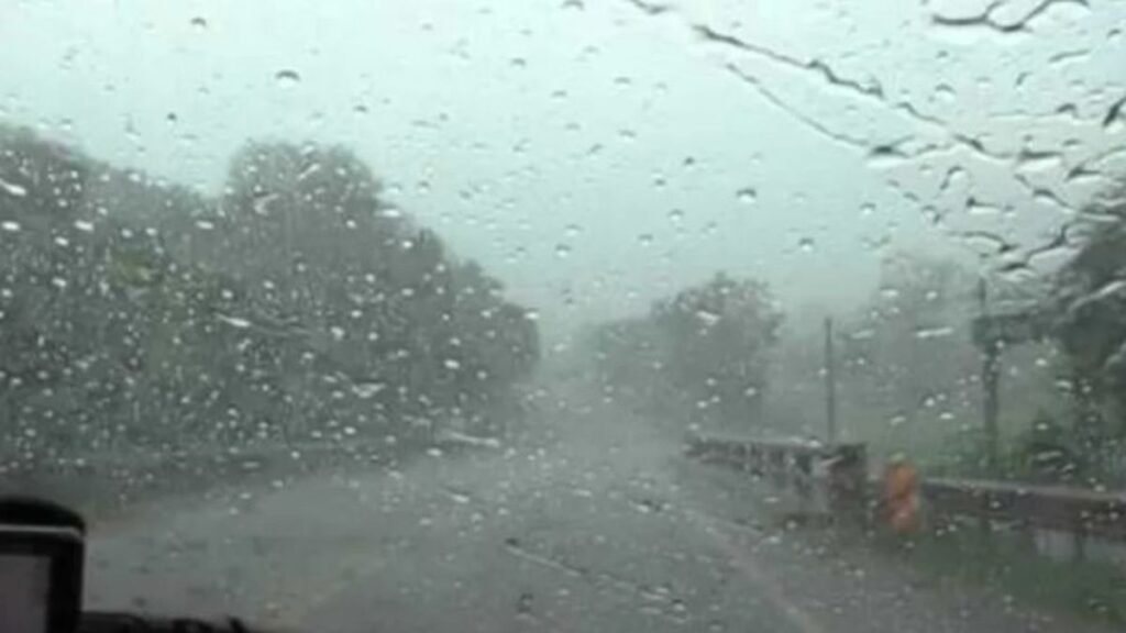 Alerta naranja por tormentas en Catamarca: prevén lluvias intensas y ráfagas fuertes