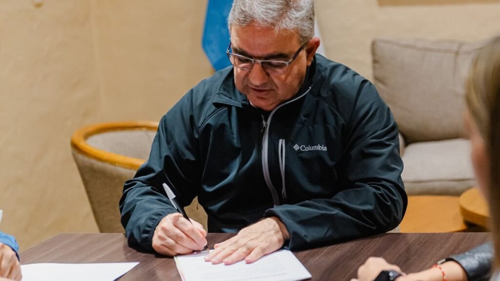 El Gobierno presenta la comisión para analizar el cambio demográfico en Catamarca