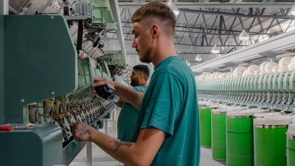 “Con la ayuda de la Provincia, el compromiso es no despedir personal” “Con la ayuda de la Provincia, el compromiso es no despedir personal”