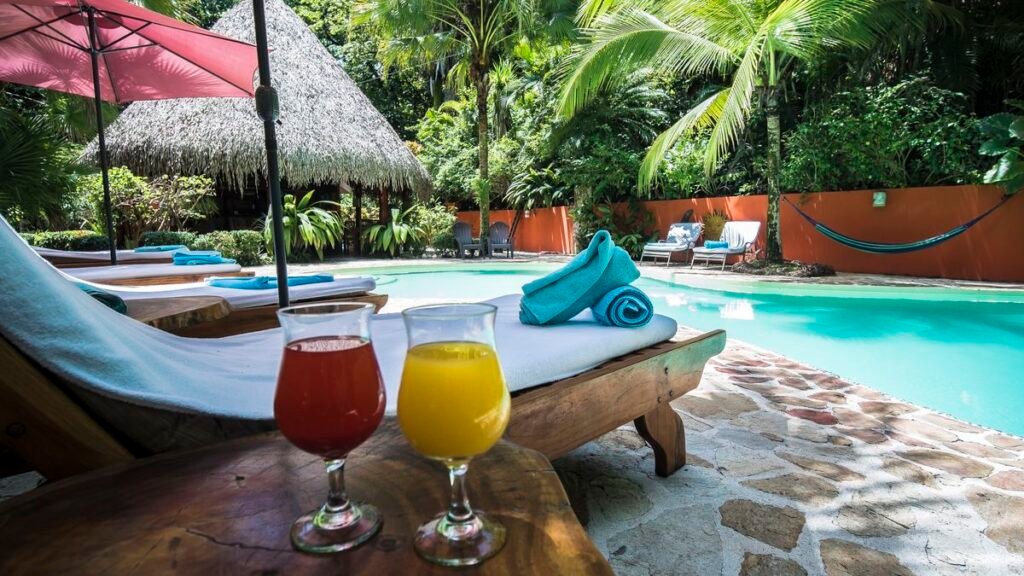 Costa Rica, el paraíso que evalúan los francófonos para invertir en propiedades junto al mar