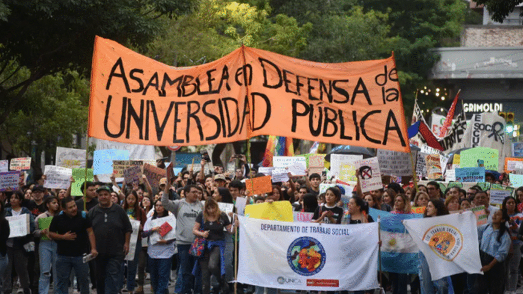 La UNCA se suma a la movilización nacional del 12 de mayo