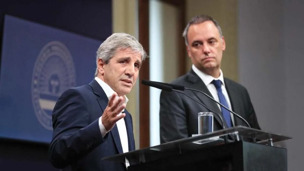Con un recorte de 0.711 millones, se afianza el cepo financiero a las provincias Con un recorte de 0.711 millones, se afianza el cepo financiero a las provincias