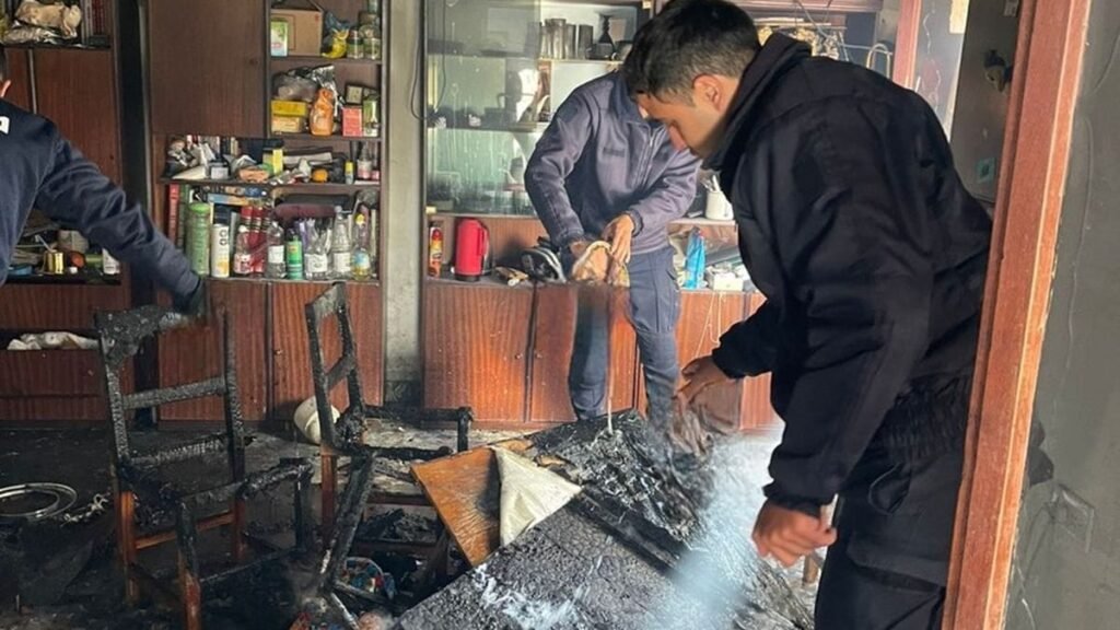 Incendio en una vivienda: dos menores asistidos por inhalación de humo