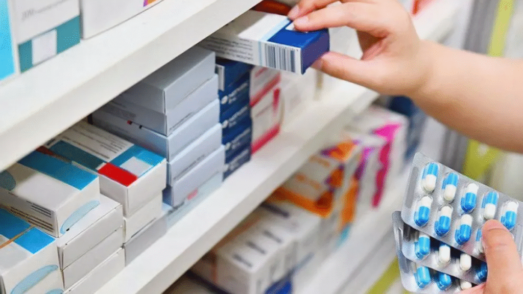 Farmacéuticos alertan por la posible venta de medicamentos en kioscos y supermercados Farmacéuticos alertan por la posible venta de medicamentos en kioscos y supermercados