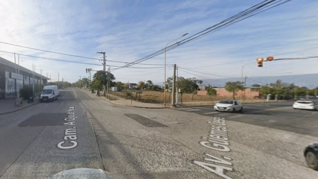 Motociclista lesionado tras protagonizar un accidente vial en la Capital