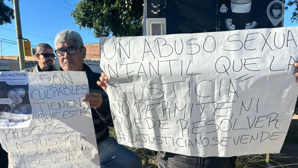 El fiscal Córdoba Andreatta se reunió con los padres de una presunta víctima de abuso El fiscal Córdoba Andreatta se reunió con los padres de una presunta víctima de abuso