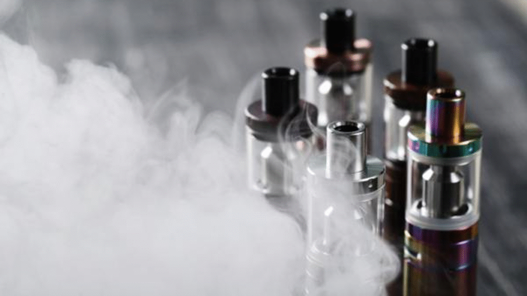 Tras la regulación del vapeo, preocupa el consumo en estudiantes del secundario