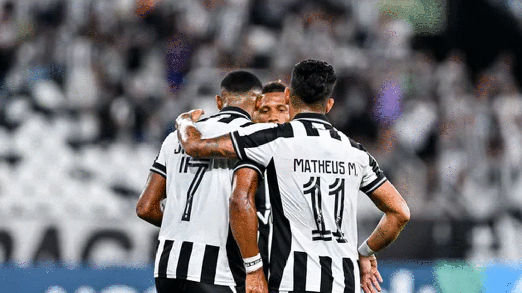Racing cayó ante Botafogo y quedó al borde de la eliminación