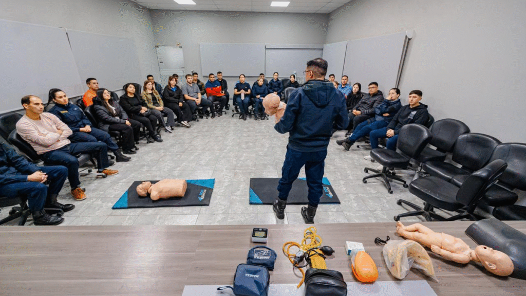 Capacitaron al personal del SAE 911 en violencia de género y primeros auxilios psicológicos