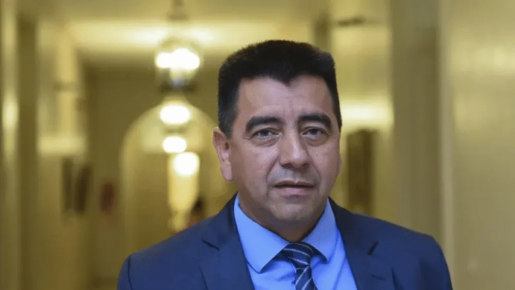 Francisco Gordillo respaldó los plazos fijos de la Provincia: “No lo veo mal si se saca un rédito” Francisco Gordillo respaldó los plazos fijos de la Provincia: “No lo veo mal si se saca un rédito”