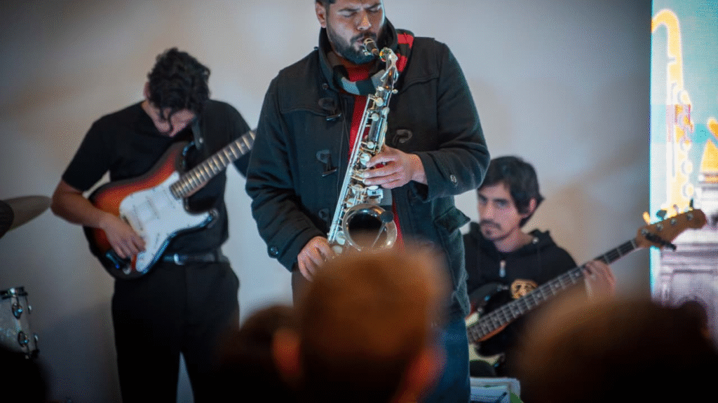 Cultura de la Capital celebró el Día Internacional del Jazz con una gran feria y música en vivo