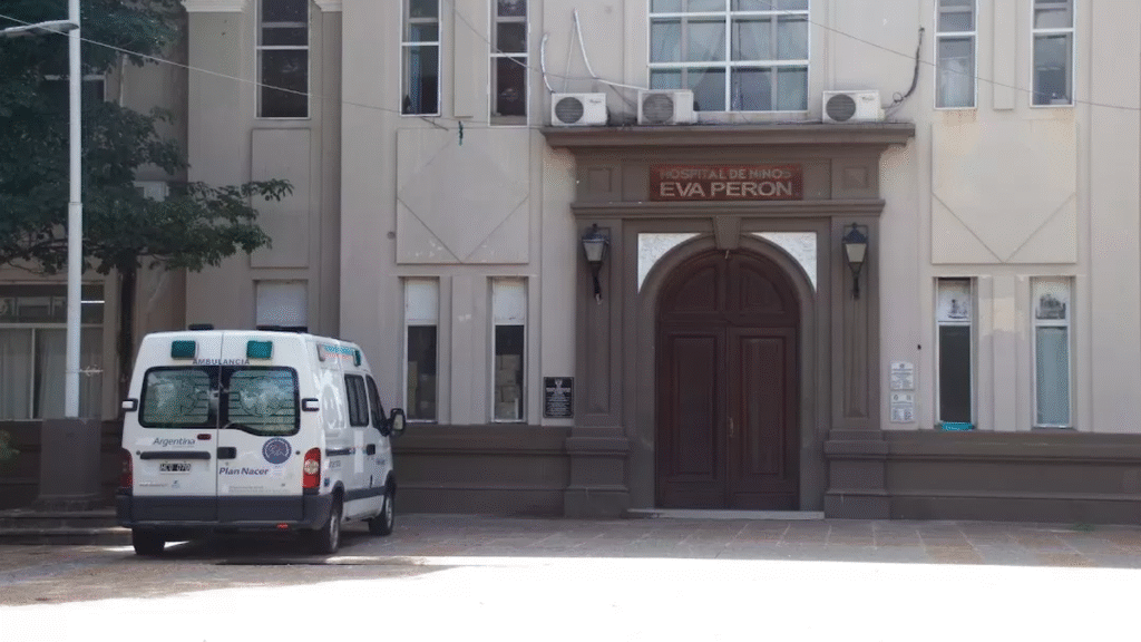Denunció la brutal agresión a su hijo de 15 años tras negarse a delinquir: fue derivado al Hospital Eva Perón