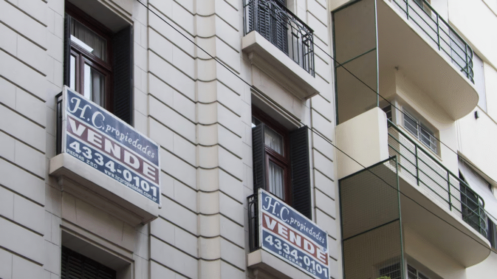 El acceso a la casa propia vuelve a complicarse para la clase media El acceso a la casa propia vuelve a complicarse para la clase media