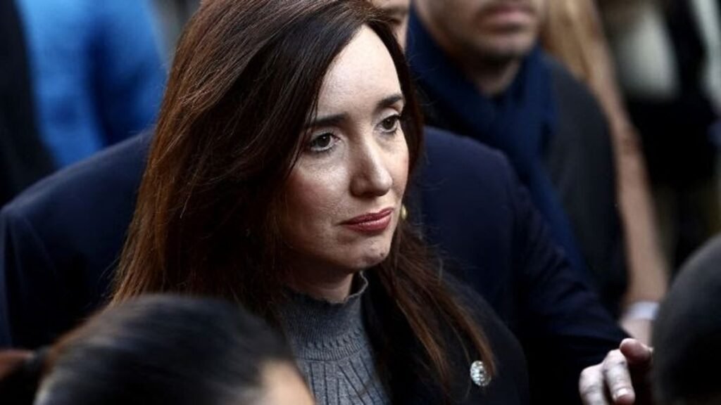 El irónico posteo de Victoria Villarruel en plena polémica por Adorni: “Que tengas una cascada de éxitos”