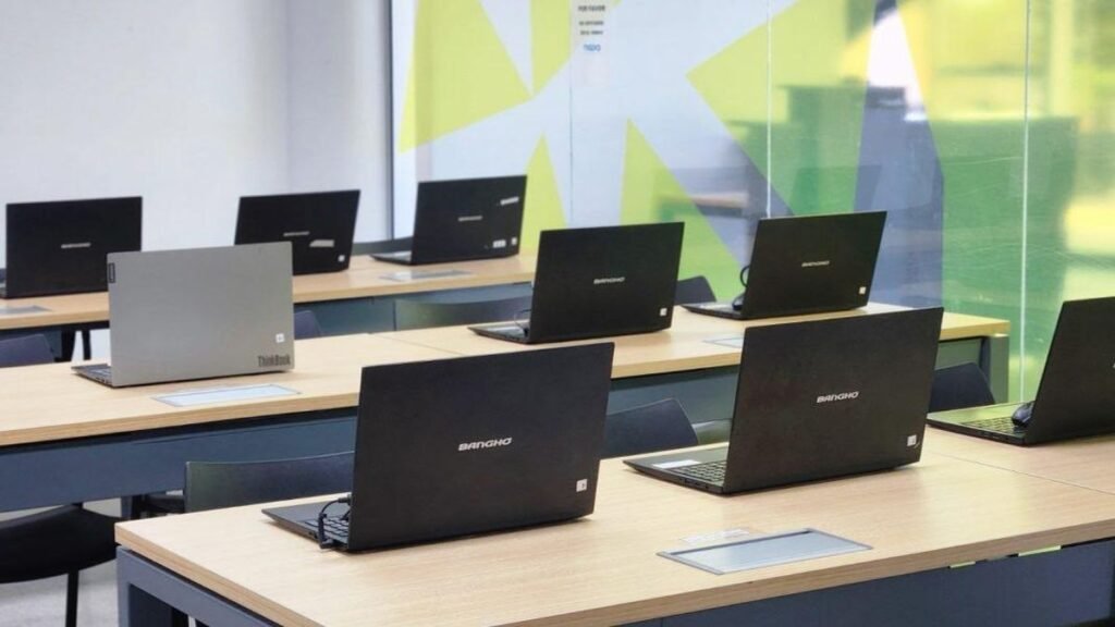 Lanza un ciclo de capacitaciones gratuitas para fortalecer el comercio y la producción local Lanza un ciclo de capacitaciones gratuitas para fortalecer el comercio y la producción local