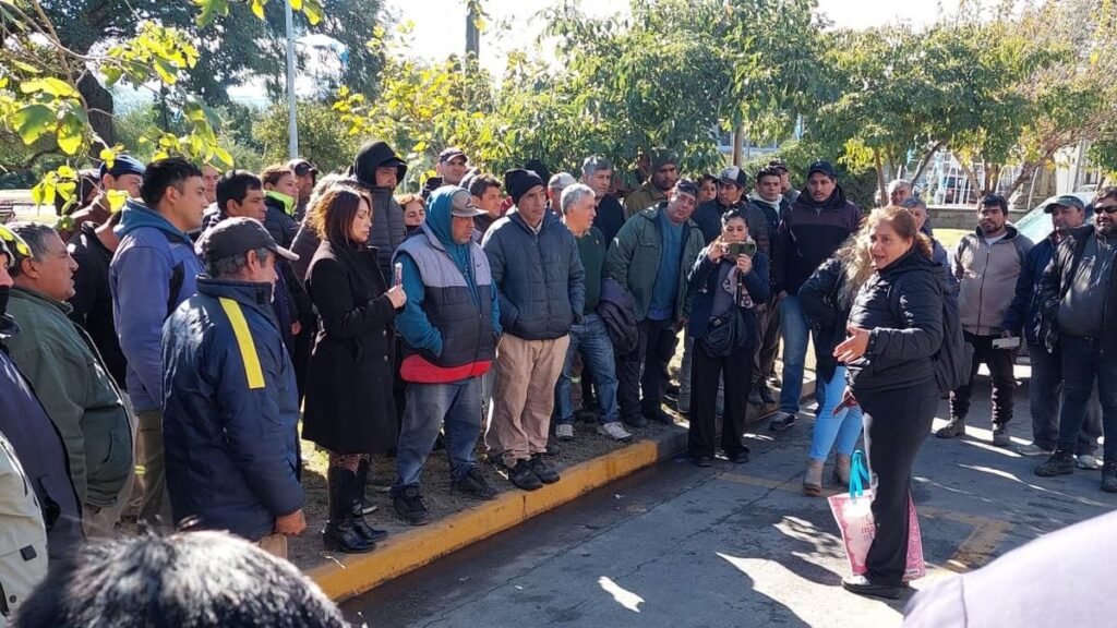 El SOEM de Valle Viejo endureció medidas de fuerza tras el portazo del Ejecutivo El SOEM de Valle Viejo endureció medidas de fuerza tras el portazo del Ejecutivo