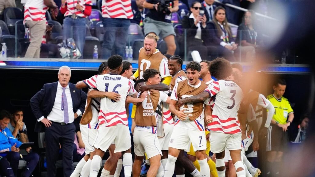 En duelo de líderes, Estados Unidos frente a Australia