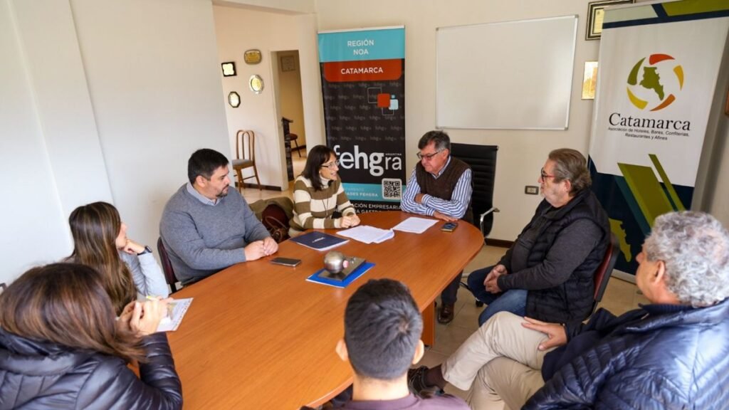La Capital firmó un convenio con hoteleros y gastronómicos