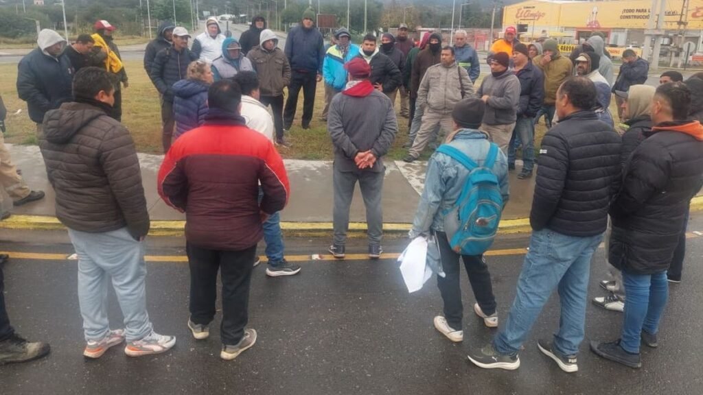 El SOEM marchó por salarios y mejores condiciones laborales