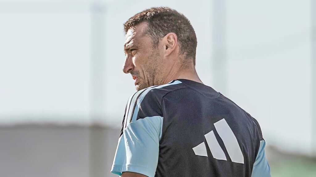 La Selección argentina ya se entrena a puertas abiertas en Kansas