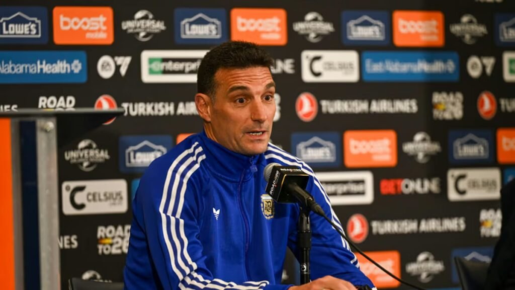 Scaloni, sobre el reemplazo de Balerdi: “Me voy a tomar uno o dos días más para anunciarlo”