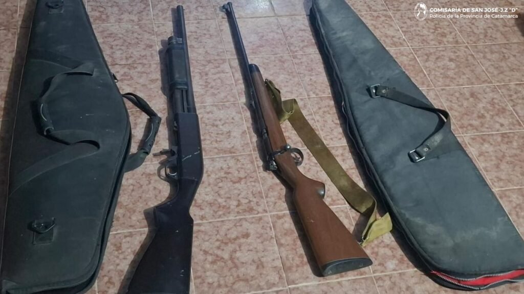 Secuestraron armas de fuego durante un allanamiento en Santa María Secuestraron armas de fuego durante un allanamiento en Santa María