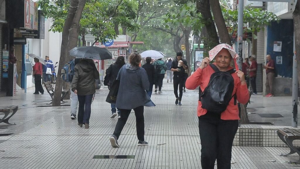 Catamarca atraviesa un otoño más húmedo y con lluvias récord para el inicio del invierno Catamarca atraviesa un otoño más húmedo y con lluvias récord para el inicio del invierno