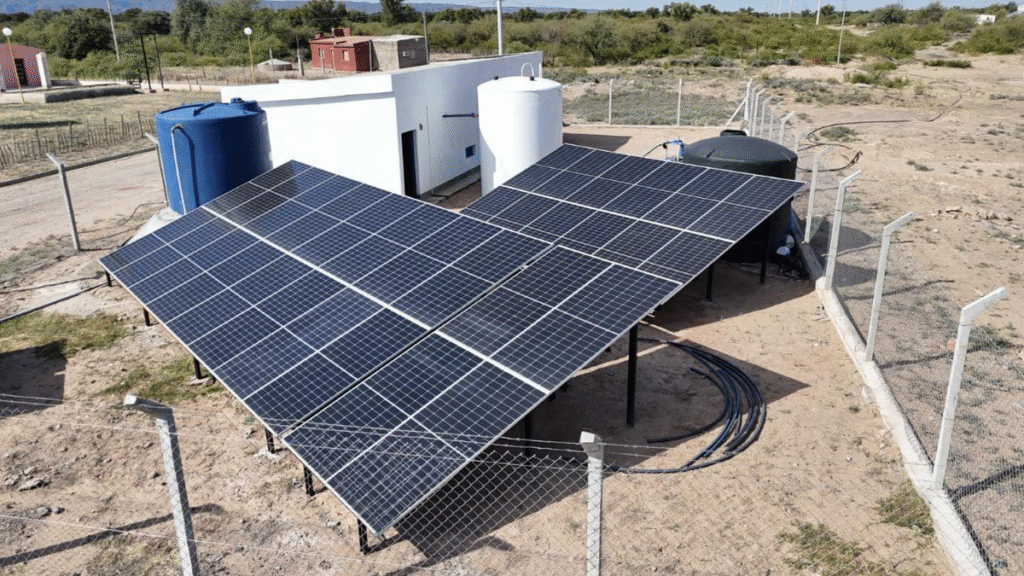 Pusieron en marcha una planta de ósmosis inversa con energía solar en Telaritos