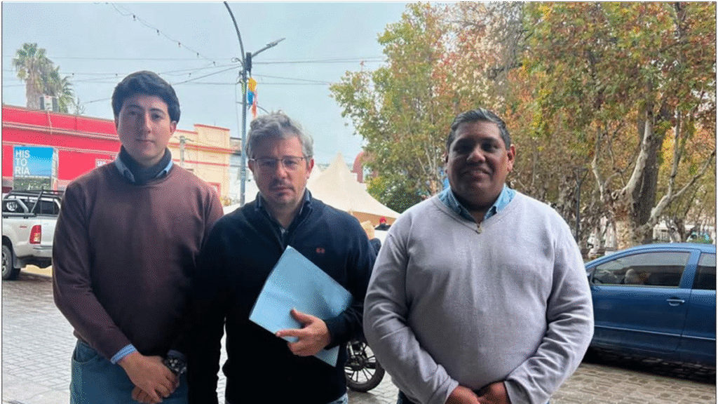 Denunciaron penalmente al intendente Gordillo por la compra de la Casa Santa Rita Denunciaron penalmente al intendente Gordillo por la compra de la Casa Santa Rita
