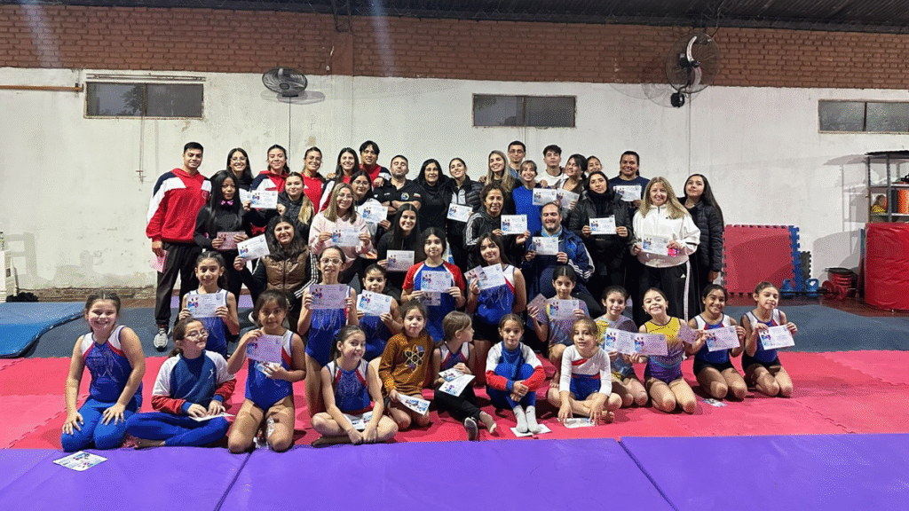 Capacitación con el gimnasio AcroArts Capacitación con el gimnasio AcroArts