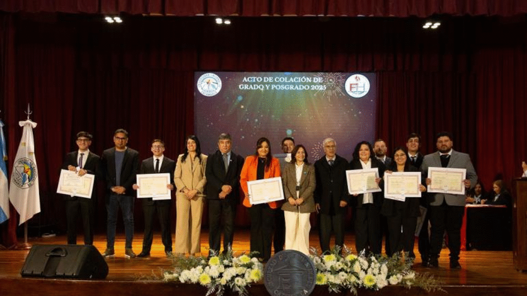 La Facultad de Humanidades celebrará un nuevo acto de colación con más de 90 egresados La Facultad de Humanidades celebrará un nuevo acto de colación con más de 90 egresados