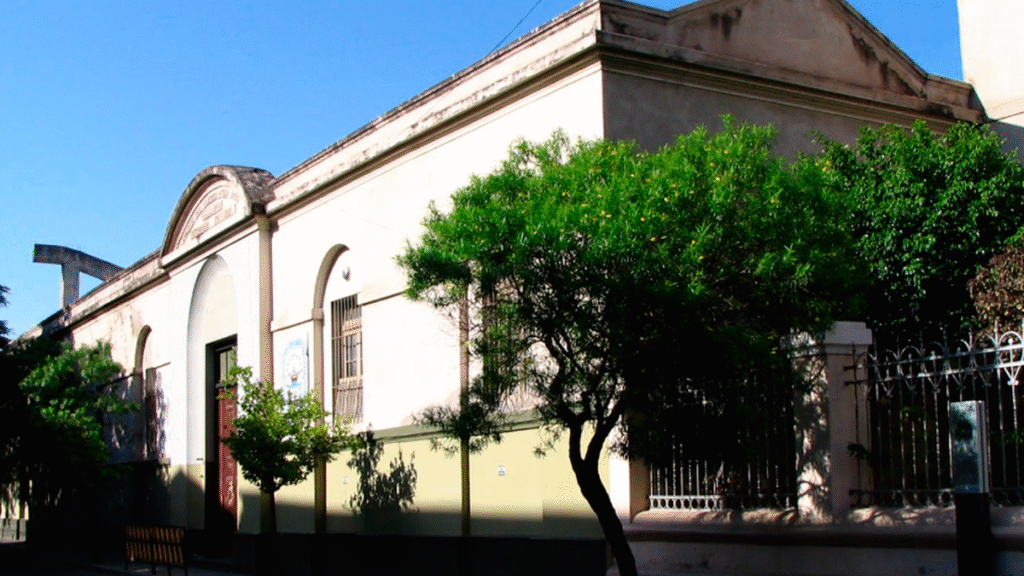 El Colegio del Carmen impulsa una campaña solidaria para acompañar a personas en situación de calle El Colegio del Carmen impulsa una campaña solidaria para acompañar a personas en situación de calle