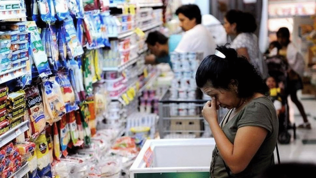 El IVA volvió a perder contra la inflación en mayo y profundiza las señales de enfriamiento económico El IVA volvió a perder contra la inflación en mayo y profundiza las señales de enfriamiento económico
