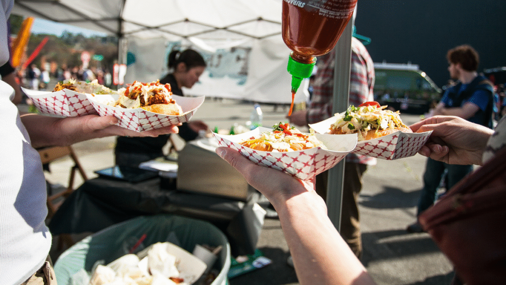 Fiesta del Poncho 2026: se abre la inscripción digital para los food trucks en el “Espacio Capital”