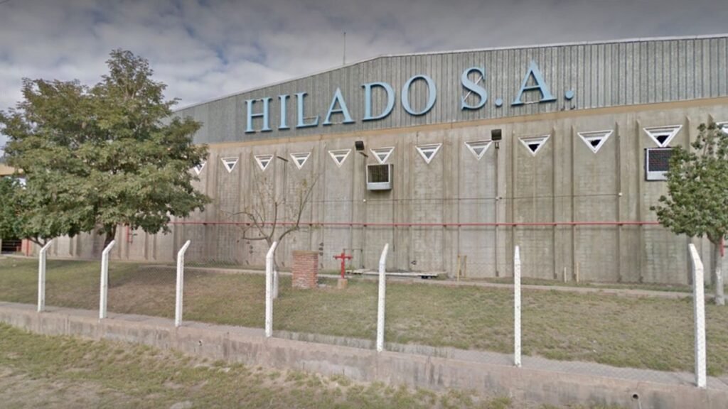 Cerró una textil riojana que confeccionaba para grandes marcas y se perdieron 20 empleos Cerró una textil riojana que confeccionaba para grandes marcas y se perdieron 20 empleos