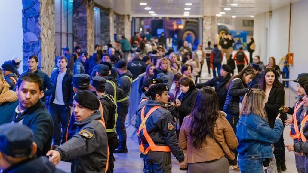 El operativo de seguridad de la Fiesta del Poncho movilizó a 500 policías