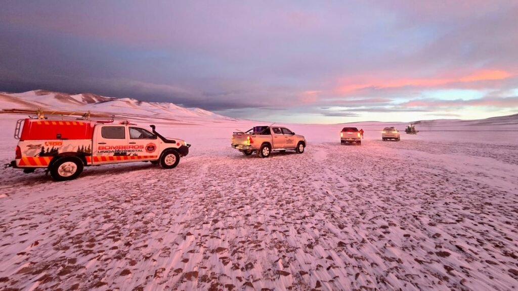 Gran operativo para recuperar a los mineros varados