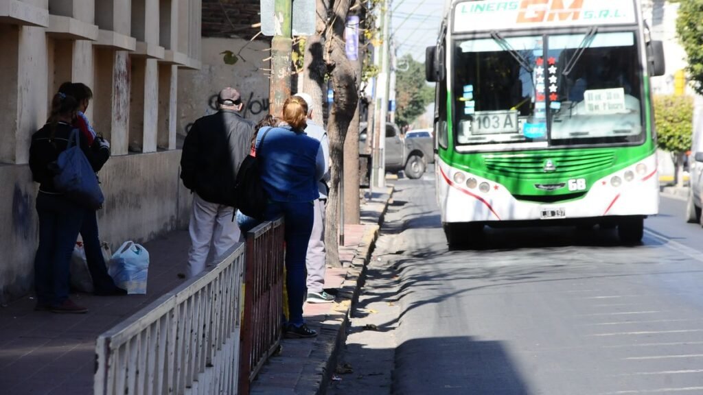 Suspenden el servicio de transporte público durante la final del Mundial