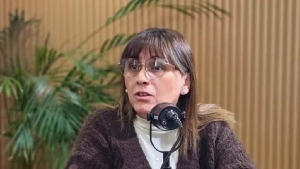Crecen los cuestionamientos de sus pares y en la Capital