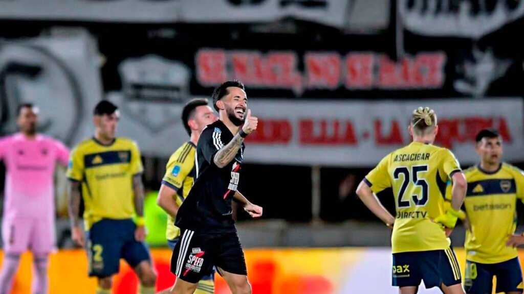 Riestra sorprendió a  Boca y lo goleó por 3-0