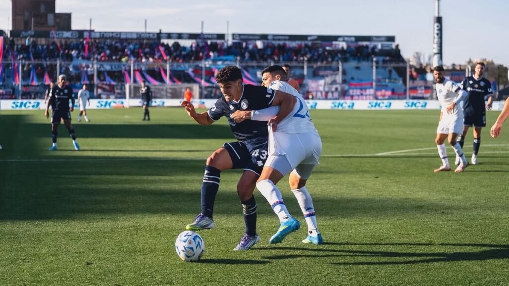 Independiente Rivadavia eliminó a Tigre