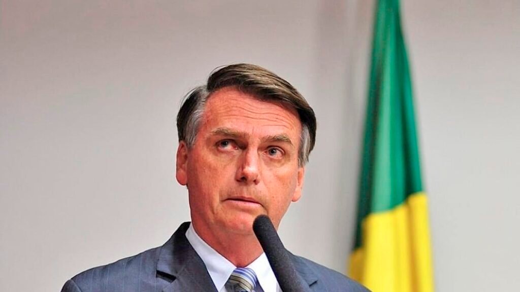 Javier Milei no podrá visitar a Jair Bolsonaro en Brasil