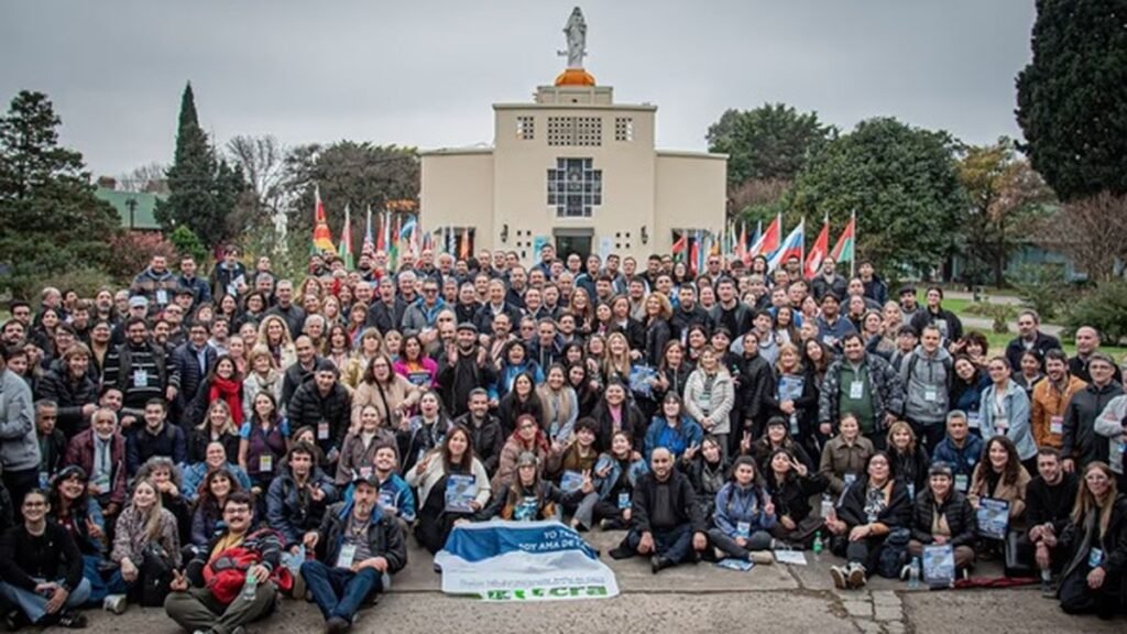 Kicillof, junto a la pastoral bonaerense